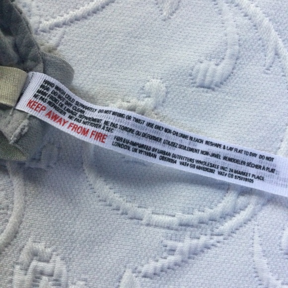 Free People Triangle Cup Minimal Coverage Wireless Bra M Heather Gray Stretch - Picture 9 of 10